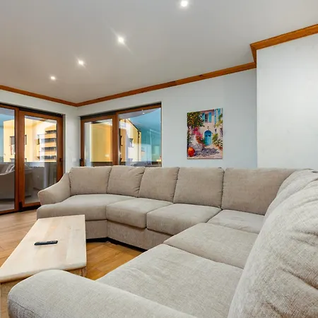 Dionis 50 Meters From The - By Ta Leut Agency Apartment