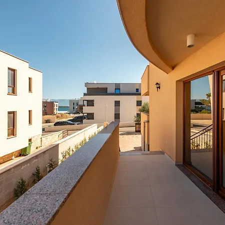 Dionis 50 Meters From The - By Ta Leut Agency Apartment *