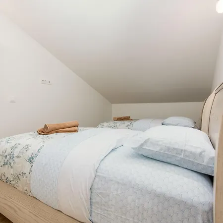 Apartment Dionis 50 Meters From The - By Ta Leut Agency